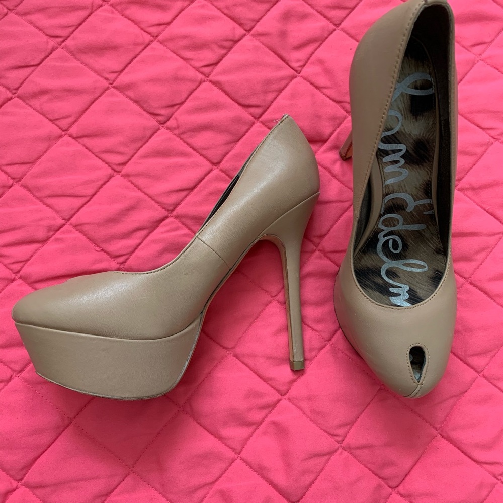 Beautiful Sam Edelman 5” heels!!❣️❣️❣️